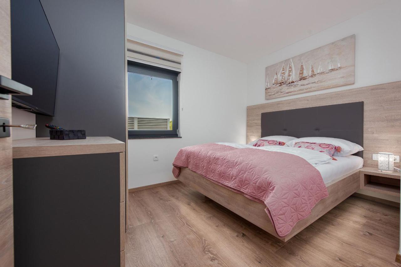 Villa Blue Sky 2 Zadarvillas Turanj Εξωτερικό φωτογραφία